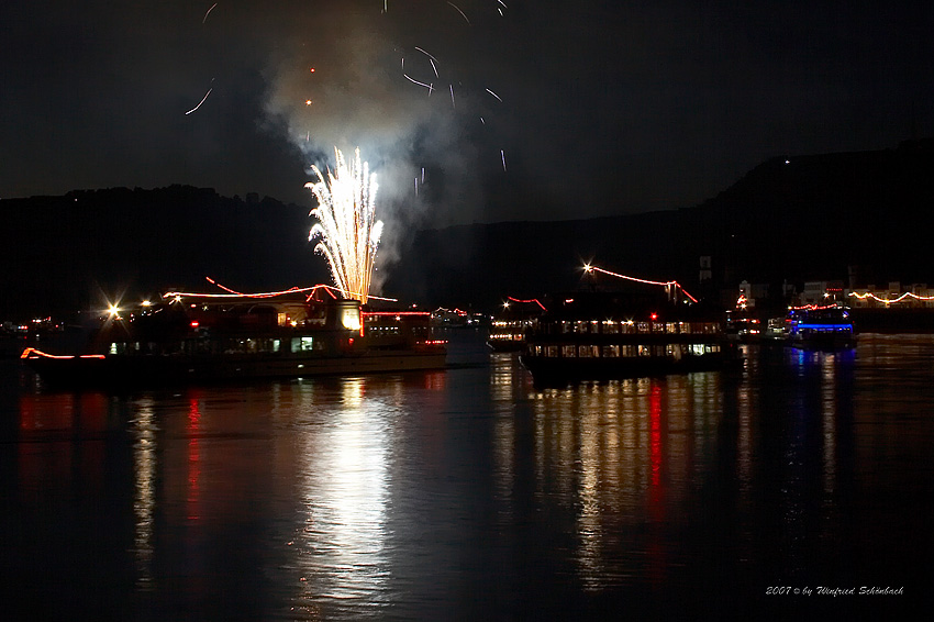 0019 - Rhein in Flammen 2007 in St. Goarshausen