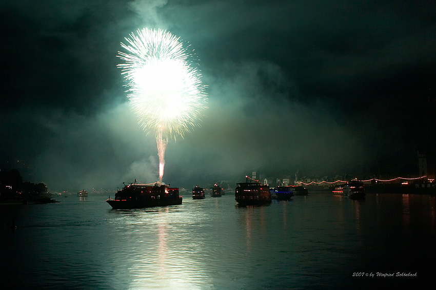 0075 - Rhein in Flammen 2007 in St. Goarshausen