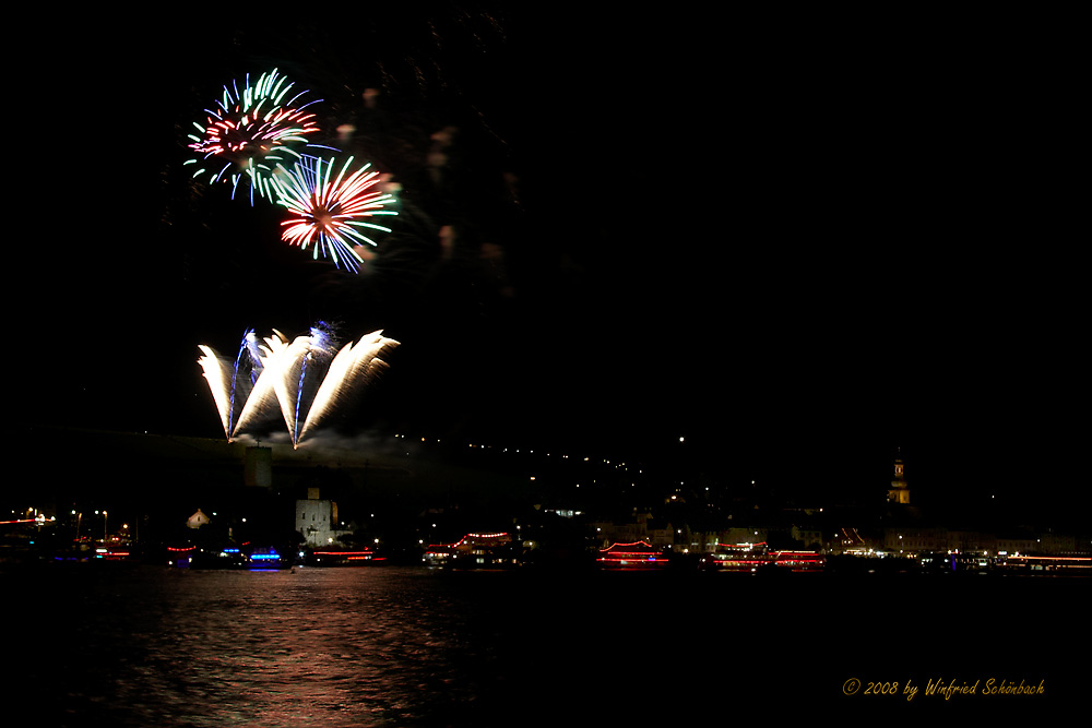 (024) Feuerwerk Panoramaweg, Rdesheim