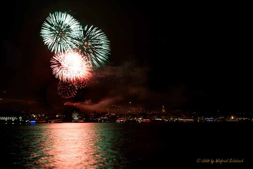 (040) Feuerwerk Panoramaweg, Rdesheim